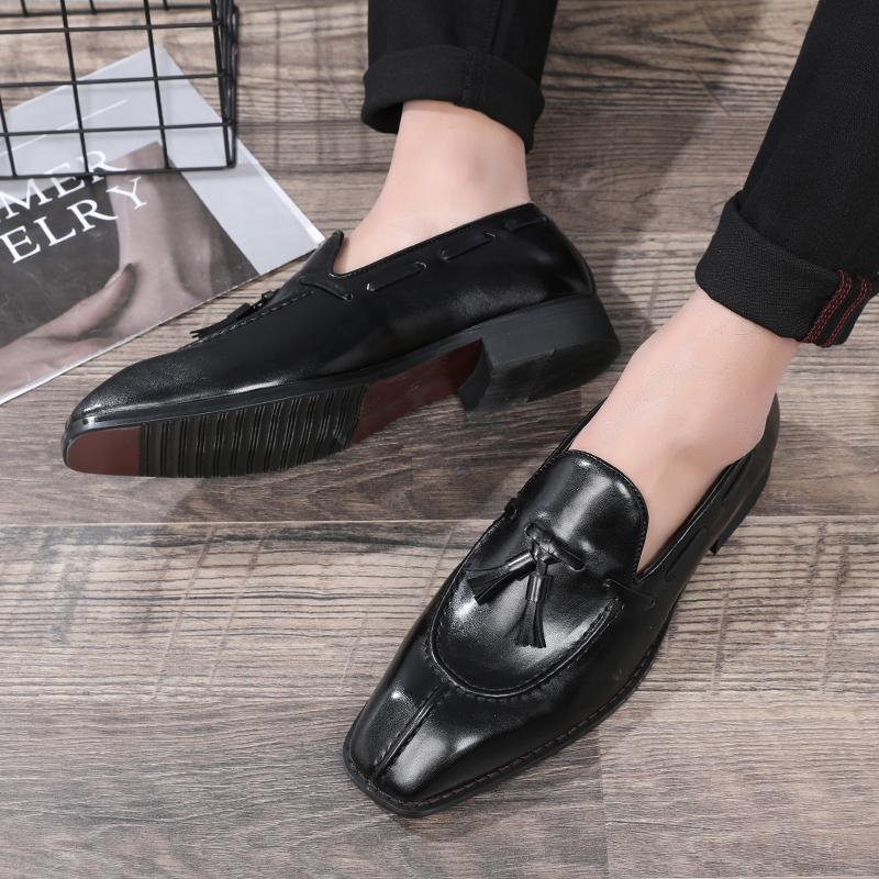 Fashion Men's Casual Business Leather Shoes Men Fashion Tassels Wedding Party Loafers Mens Classic Retro British Style Flats