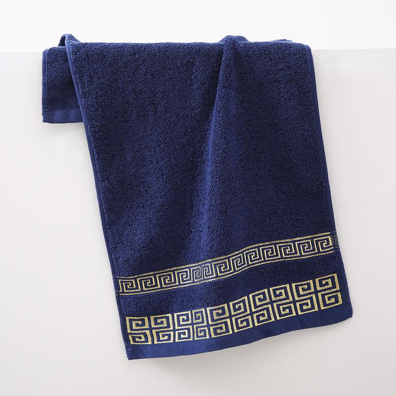High Absorbency Pure Cotton 70*140cm Bath Towel | Modern Geometric Pattern, Machine Washable, Red/Gray/Black/Navy Blue, Plush Texture for Daily Use
