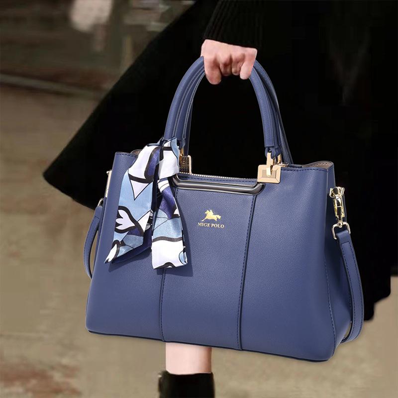 Shoulder Bag Women's Large-capacity Mother Handbag Leather Fashion Tote Bag Banquet Business Leisure Messenger Bag