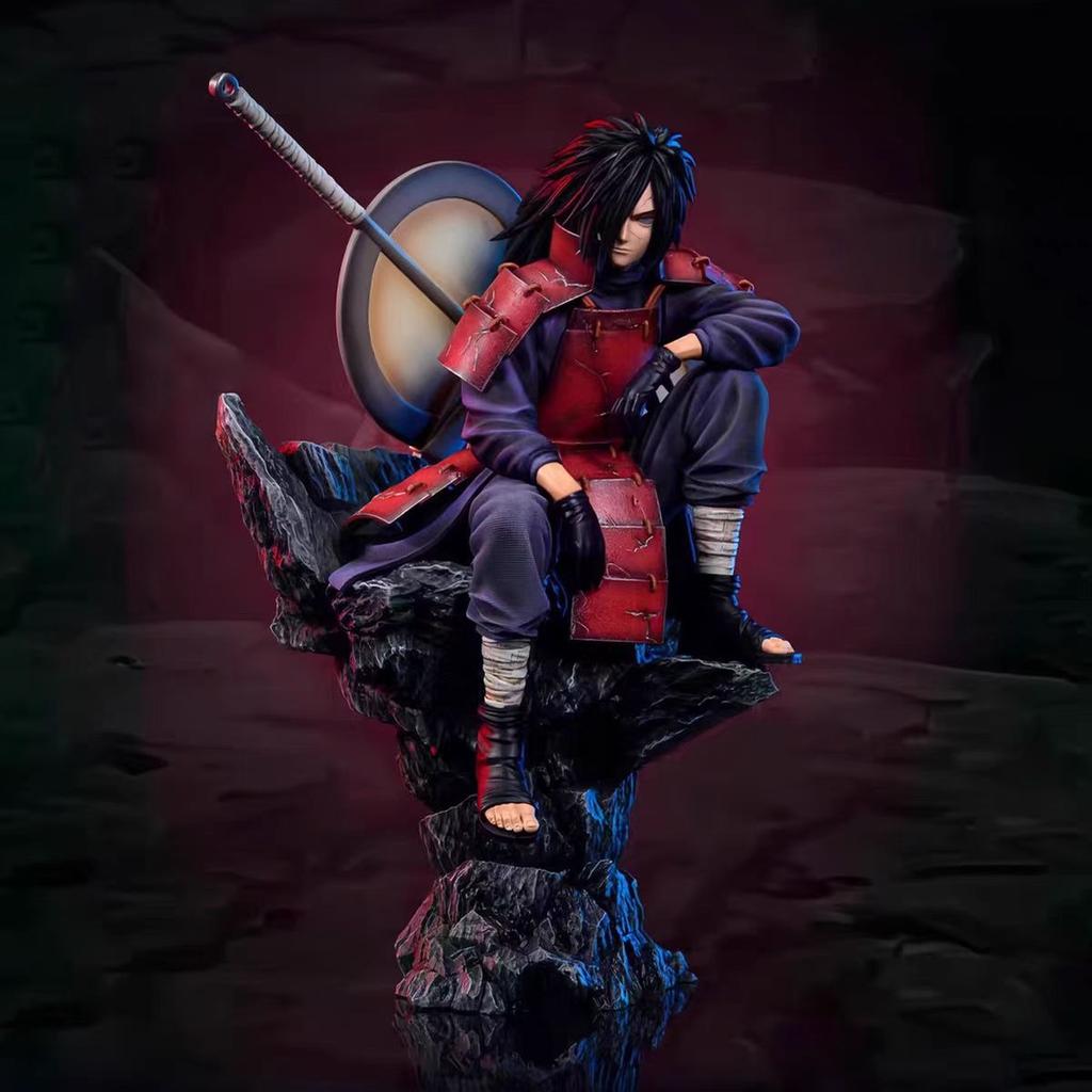 Figurine d'action Naruto Uchiha Madara assis 29cm, Modèle de jouet statue en PVC Naruto, Ornement décoratif Cadeau de Noël ou d'Anniversaire