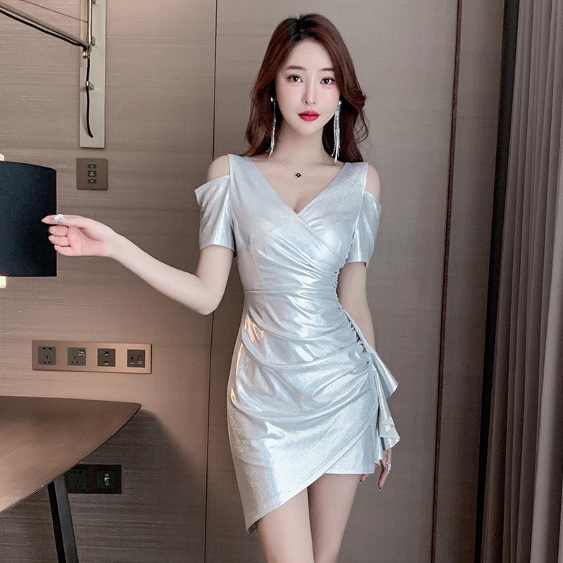 

Sexy Retro Cheongsam Nightclub Dress: Slimming, Hip-Hugging Short Skirt Large белый