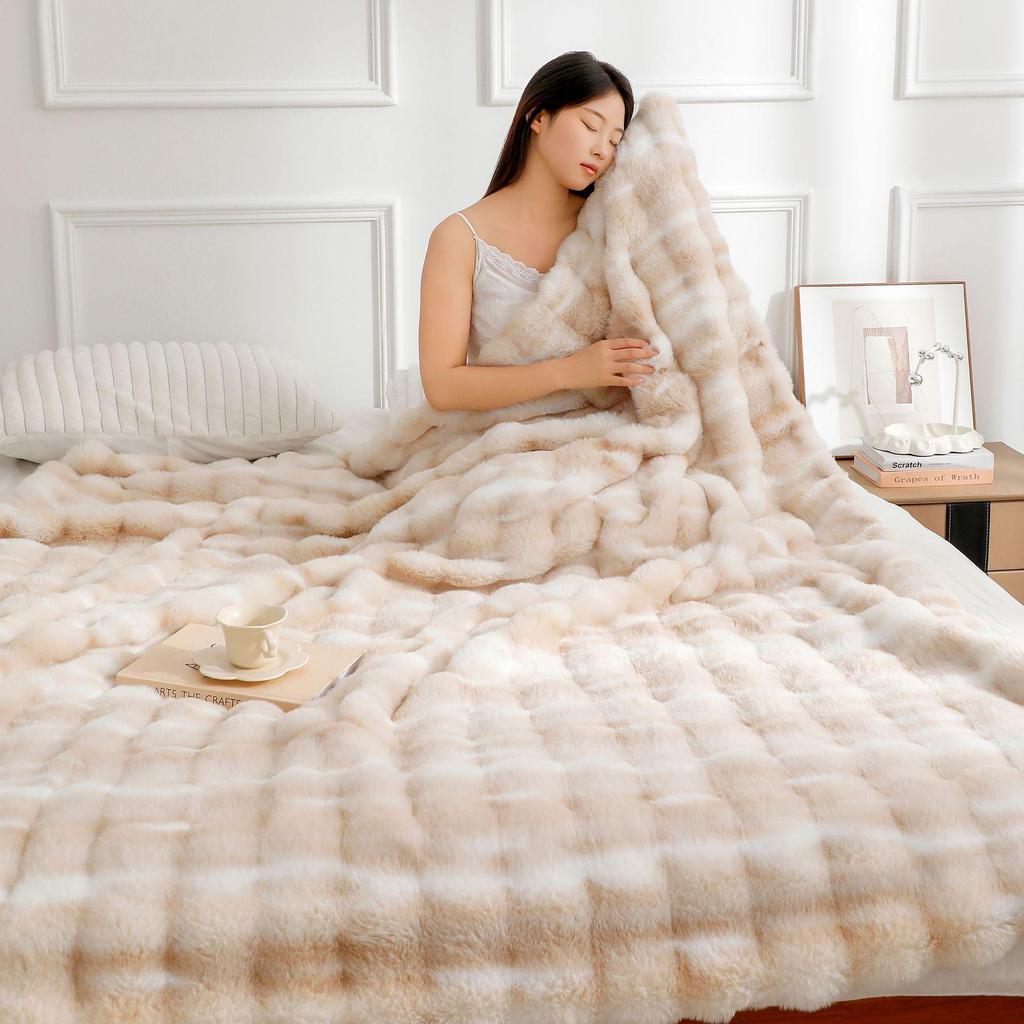 Luxurious Double-Layer Rabbit Fur Blanket: Otter-Soft Plush, Versatile Sofa Throw