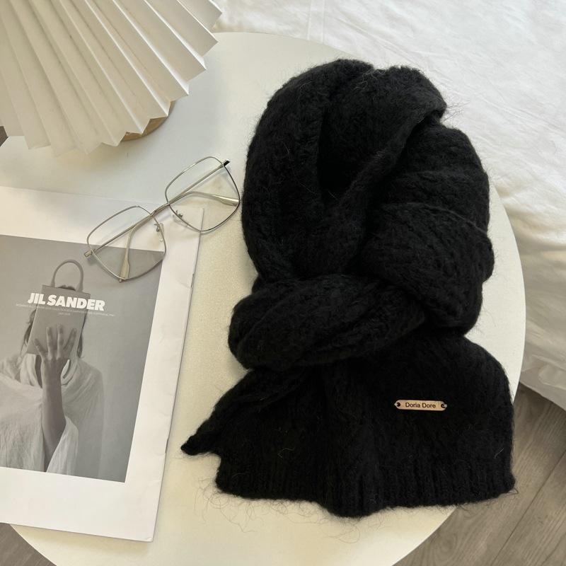 Winter New Wool Scarf High Sense Female Winter New Knitted Thickened Warm Soft Glutinous Alpaca Scarf