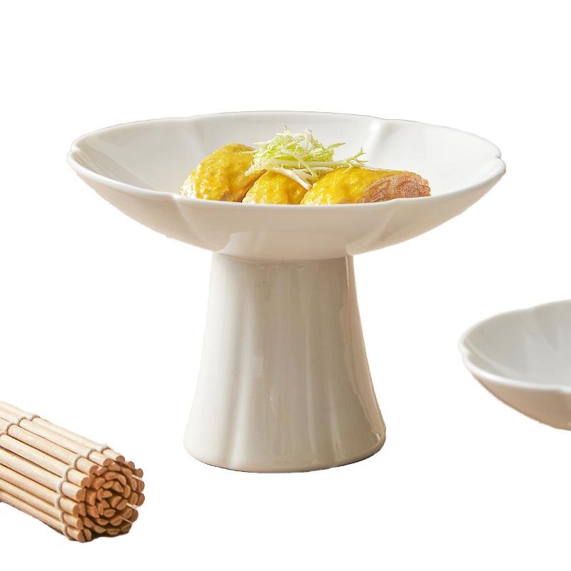 White 5 Inch Ceramic Pedestal Bowl Foot Customized Sustainable Fruit Display Stand Dessert Serving Tray Table Decor Set Parties