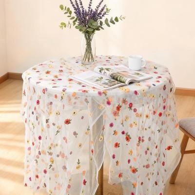 Decorul mesei și accesorii – Fețe de masă