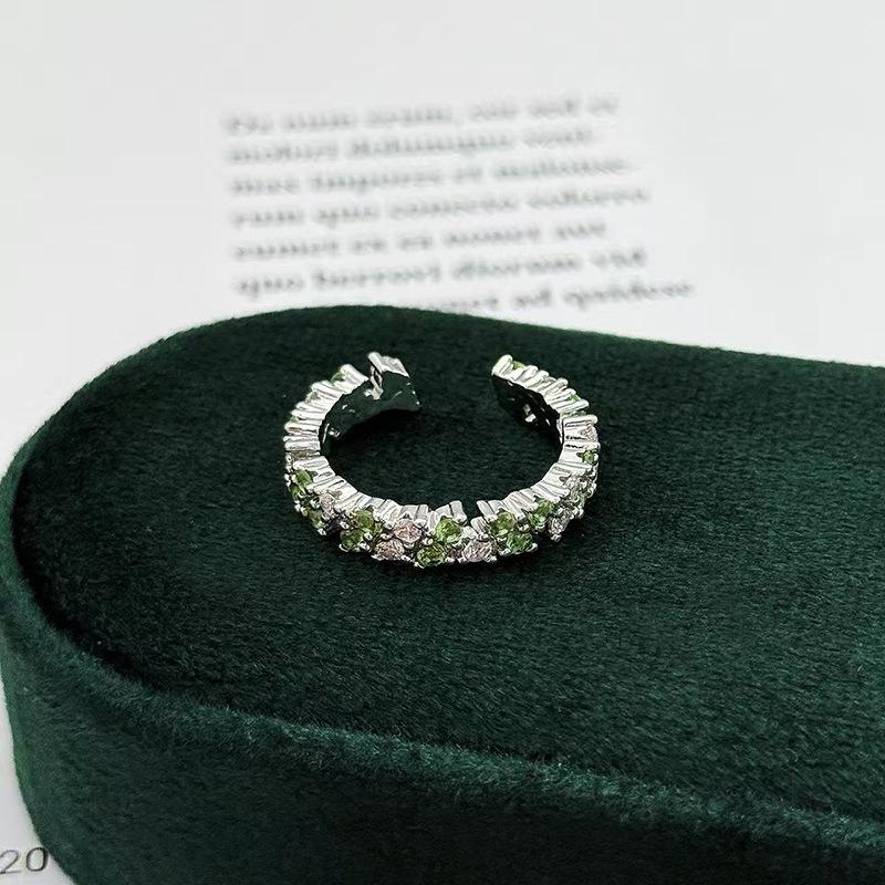 Green~ Lucky Grass Olive Green Four-Leaf Clover Zir*****Pen Ring Super Flash Light Luxury Stacked Ring