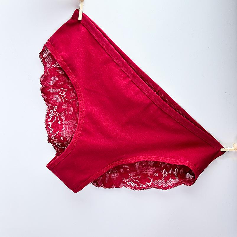 Elegant European & American Lace Panties: 40s Style, Semi-Transparent Mesh with Pure Cotton Crotch