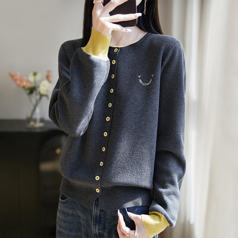 Dámský lehký kardigan z 50% vlny a 50% morušového hedvábí - všestranný úplet na 4 sezóny pro celoroční pohodlí a styl