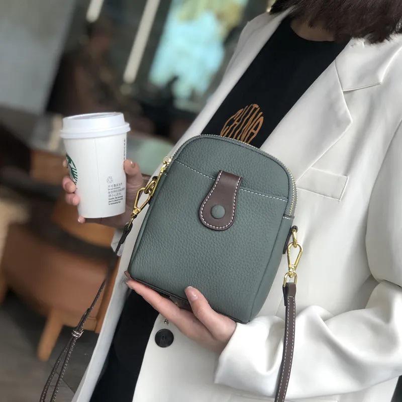 Spring/Summer 2025 Women's Genuine Leather Mini Crossbody Phone Bag - Versatile, Hot Single Shoulder Handbag.