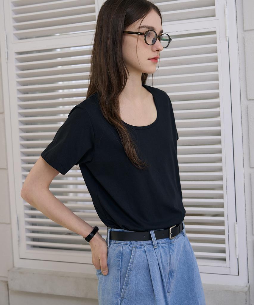 Deuloupisumeon Supima Silket U-Neck Short Sleeve T-Shirt [Beige]