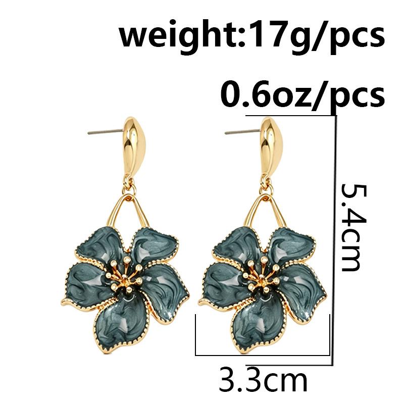 European and American Spring/Summer New Drip Oil Flower Earrings for Women Elegant Retro Palace Style Flower Earrings Earrings