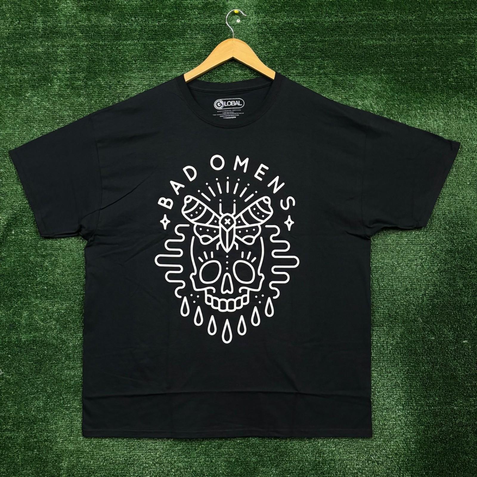 Bad Omens Skull Moth T- Size 2XL Unisex T-Shirt XL