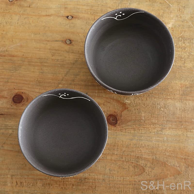 Arita ware pair of rice bowls, Higashihara kiln, with a white floral arabesque pattern. A stylish, modern, and elegant rice bowl set.
