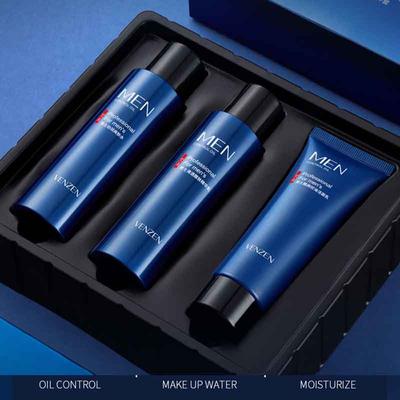 Completo per la cura della pelle da uomo in tre pezzi Detergente rinfrescante per la pelle Set idratante per la cura della pelle per il viso