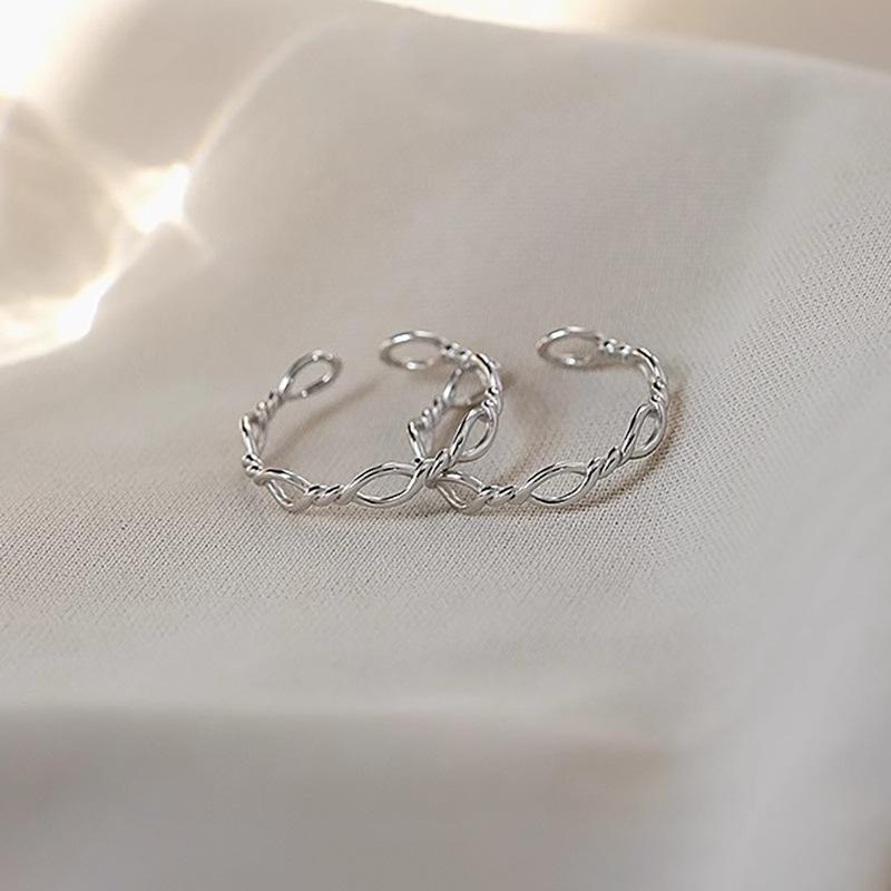 Autumn and Winter Geometric Line Kink Ring Feminine Simple Temperament Adjustable Open Ring Accessories