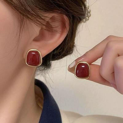 Minimalist Wine Red Square Stud Earrings for Women Gold Color Circle Vintage Geometry Heart Earrings 2025 New Design Jewelry