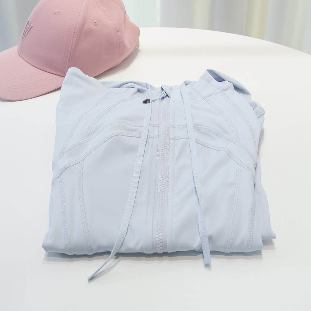 Damen Yoga Sportjacke mit Kapuze - Doppelseitig gebürstet, Hohe Elastizität, Slim Fit, Nude Feeling.