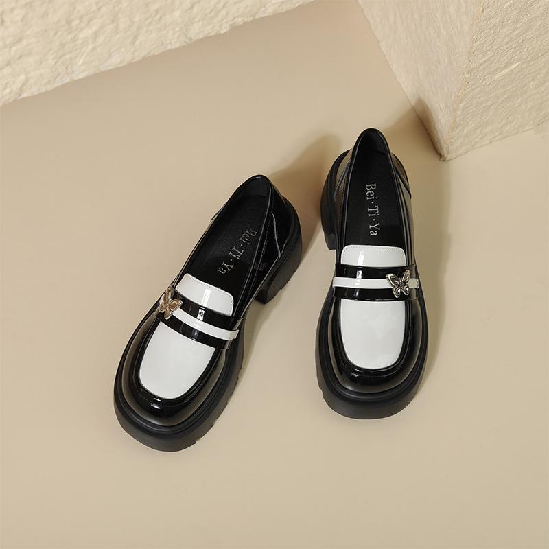 

Thick-soled heightening British small leather shoes women s 2025 four-season new versatile thick-heeled versatile loafers butterfly buckle single shoe 35