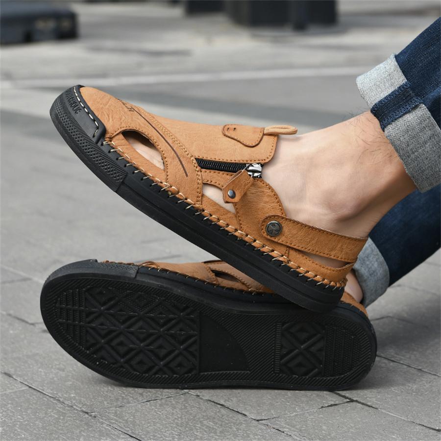 Fashion 2025 Casual Men Sandals Covered Toe Summer Beach Shoes Breathable Hole Sneakers Outdoor Quick Drying Casual Sandals Big Size 48