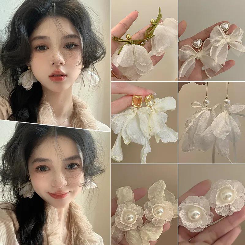 2025 White Chiffon Flower High-End Fairy Stud Earrings for Big Round Faces