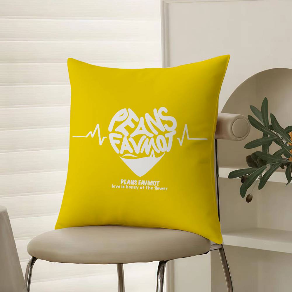 Lovely Sentence For Family Warm Hearts Pillow Case Comfort Sofa Bed Silky Elegant Invisible Zipper Decorative Cushion Cover