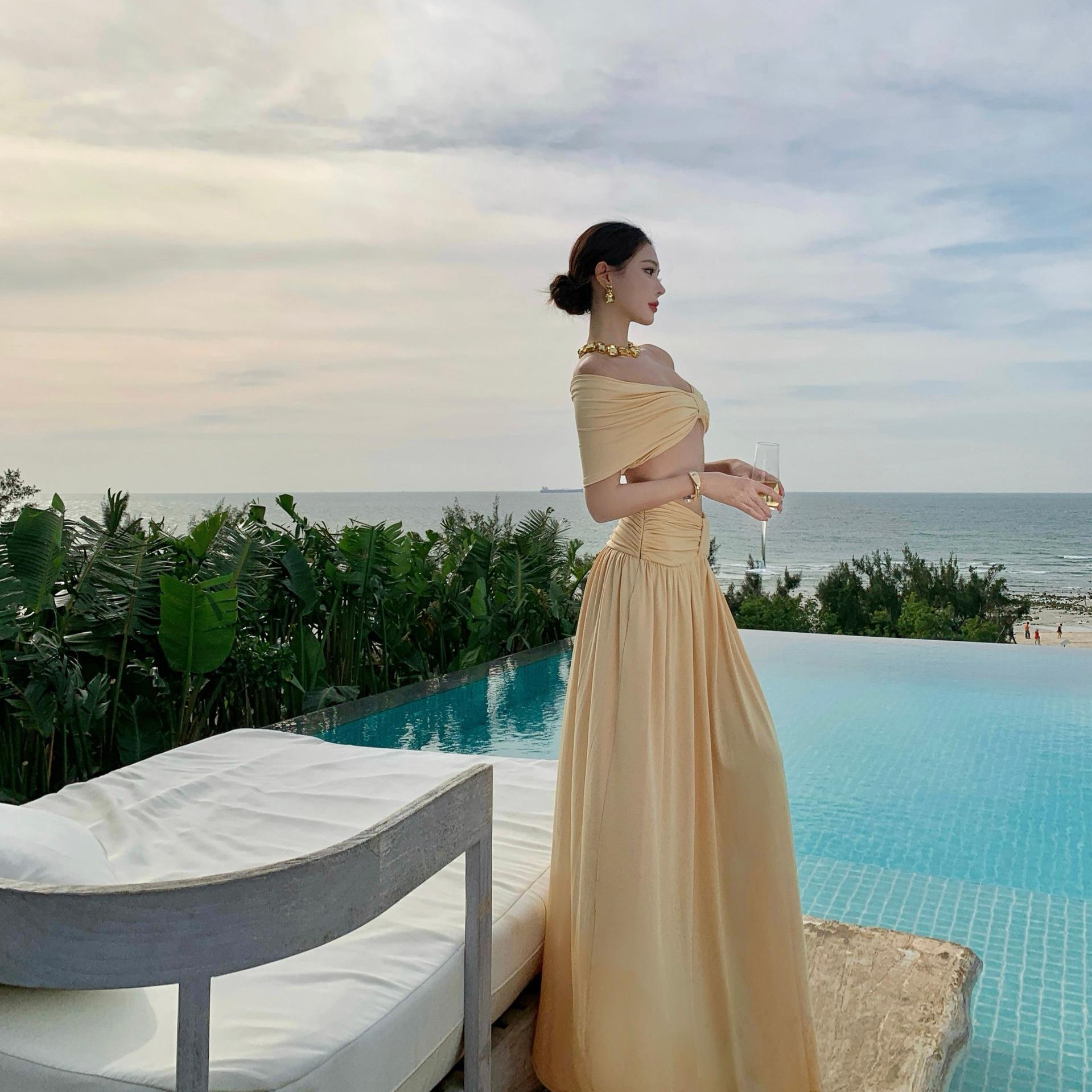 

French Retro One-word Shoulder High Temperament Waist Thin Birthday Dress Long Dress Island Wear Beach Dress L