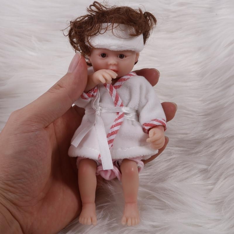 6'' Reborns Doll Mini Newborn Girl Doll Full Body Soft Silicone Life Like Doll with Brown Hair Realistic Doll Baby Toy