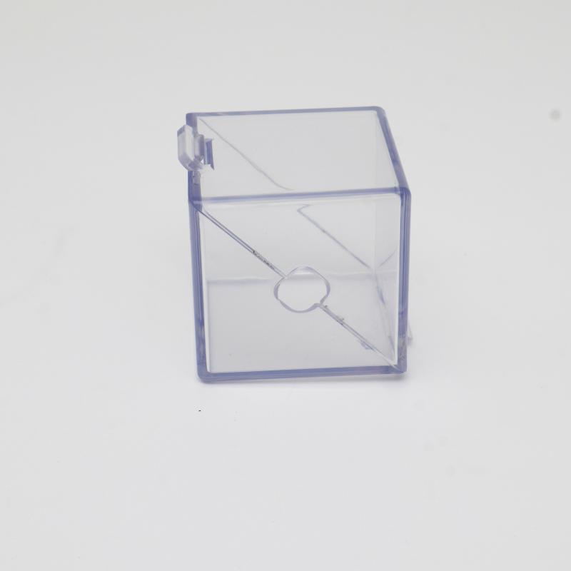 Mini Cube Triangle Fruit Shaping Mold Reusable Transparent Plastic Strawberry Tomato Growing Styling Tool Garden Diy
