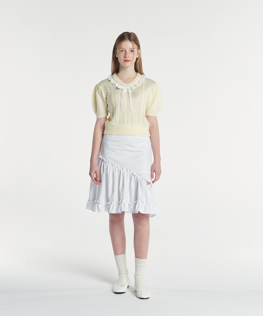 MARGARIN FINGERS V Neck Frill Crop Knit (Cream)