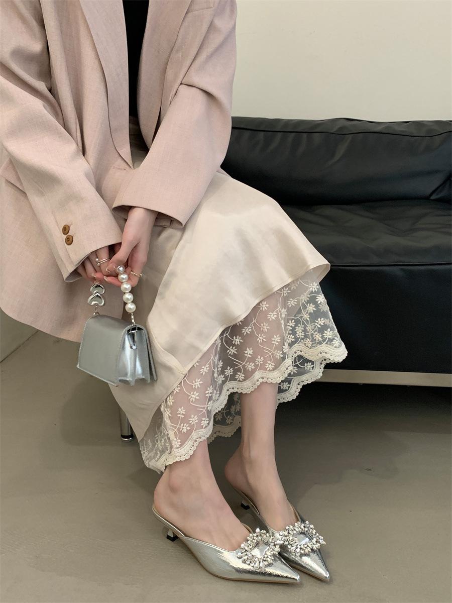 

Остроносые, полушлепанцы, женские туфли на тонком каблуке, пряжка со стразами, фея, универсальная модная женская обувь 39 серебряный