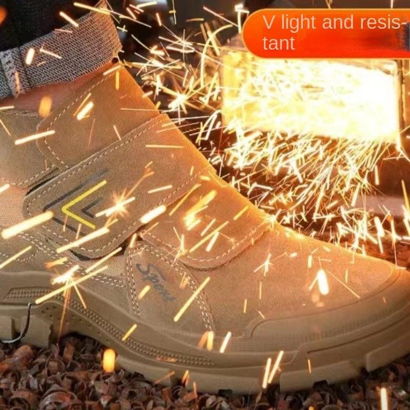 Lightweight, Wear-resistant, Breathable, Deodorant, Welder Site Work, Anti-smashing and Anti-piercing Labor Insurance Shoes