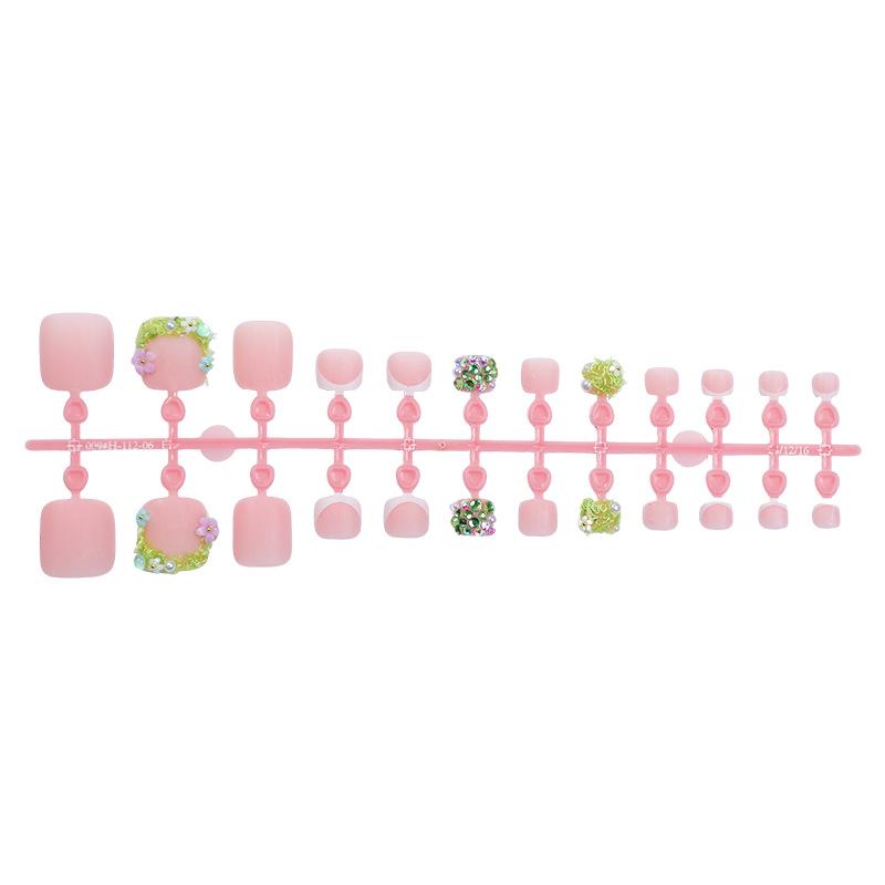 

Французские Европейские Короткие Овальные Типсы для Ногтей - Дизайн «Маленькая Трава»