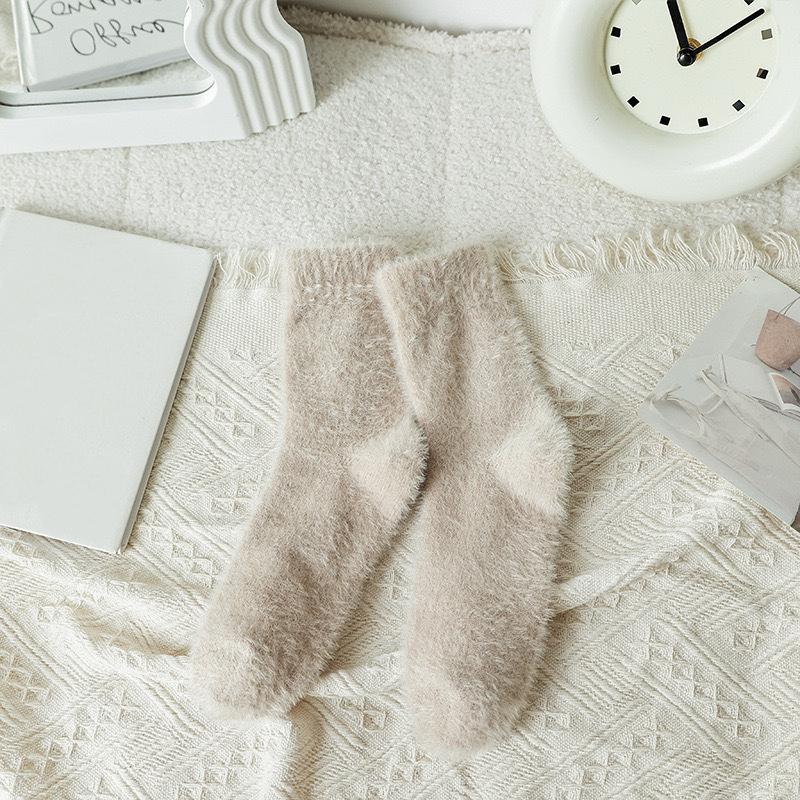 Fleece Lined Thickened Mink Velvet Socks With Soft Fluffy Feel And Warm Retention Perfect For Cold Winter Home Use