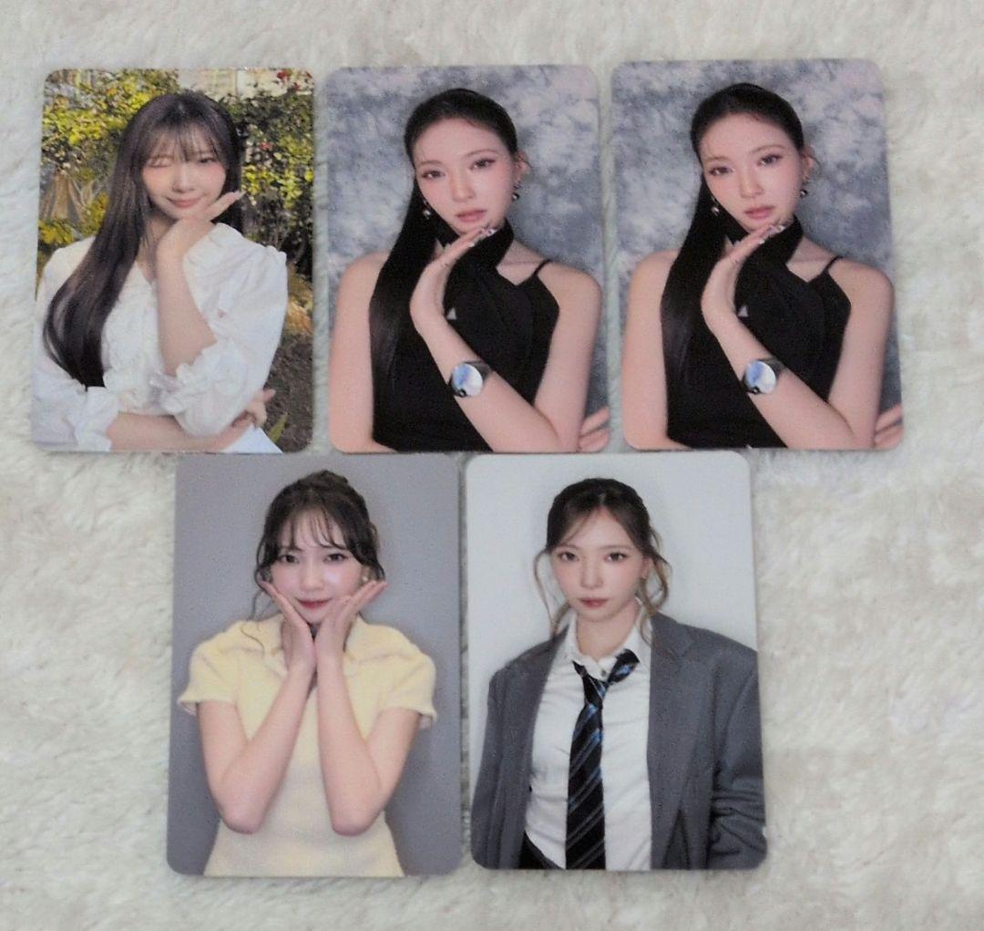 [USED] NiziU Mayuka NEW EvoNUation Venue-Limited CD Purchase Bonus Trading Card