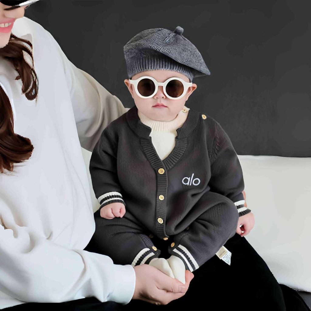 Infant Knit Romper with Blue Letter Embroidery - Autumn/Winter Two-Piece Design