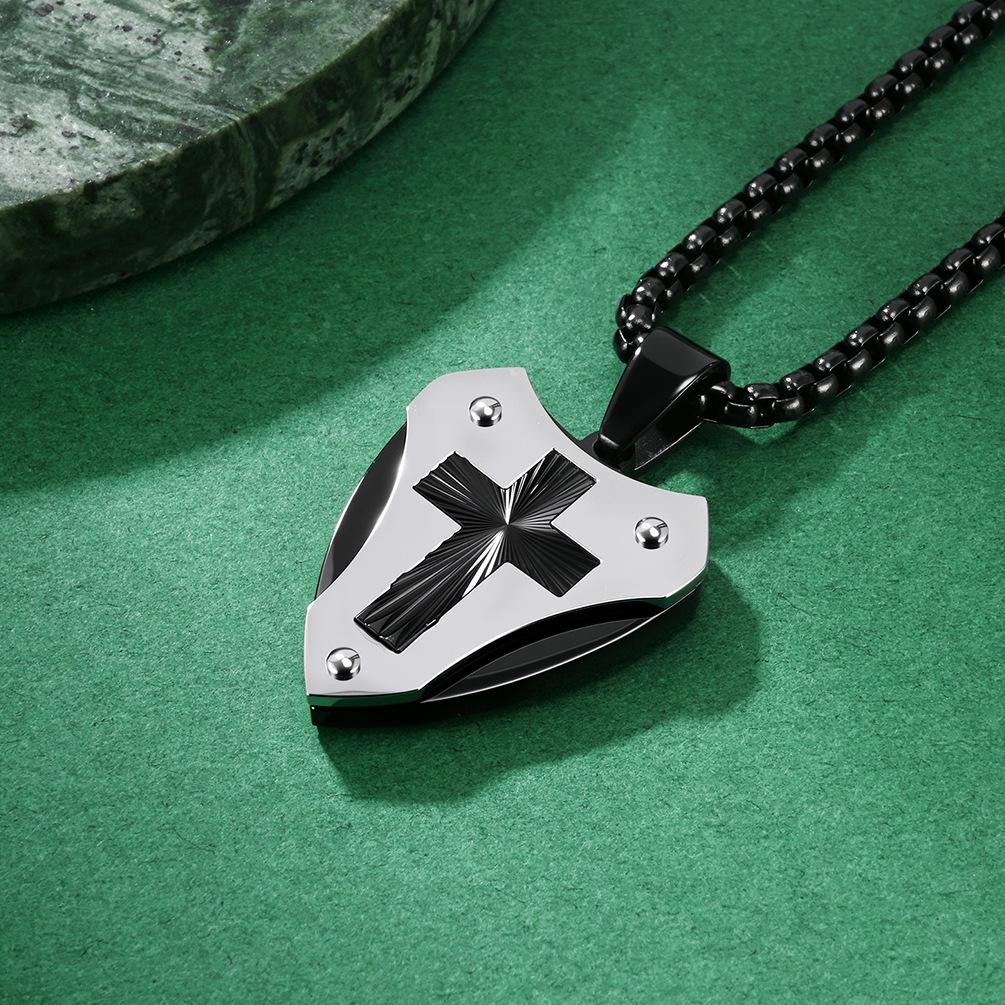 Pendant Necklace Men's Mechanical Style Shield Folding Fan Texture Two-Color Couple Pendant Sweater Chain