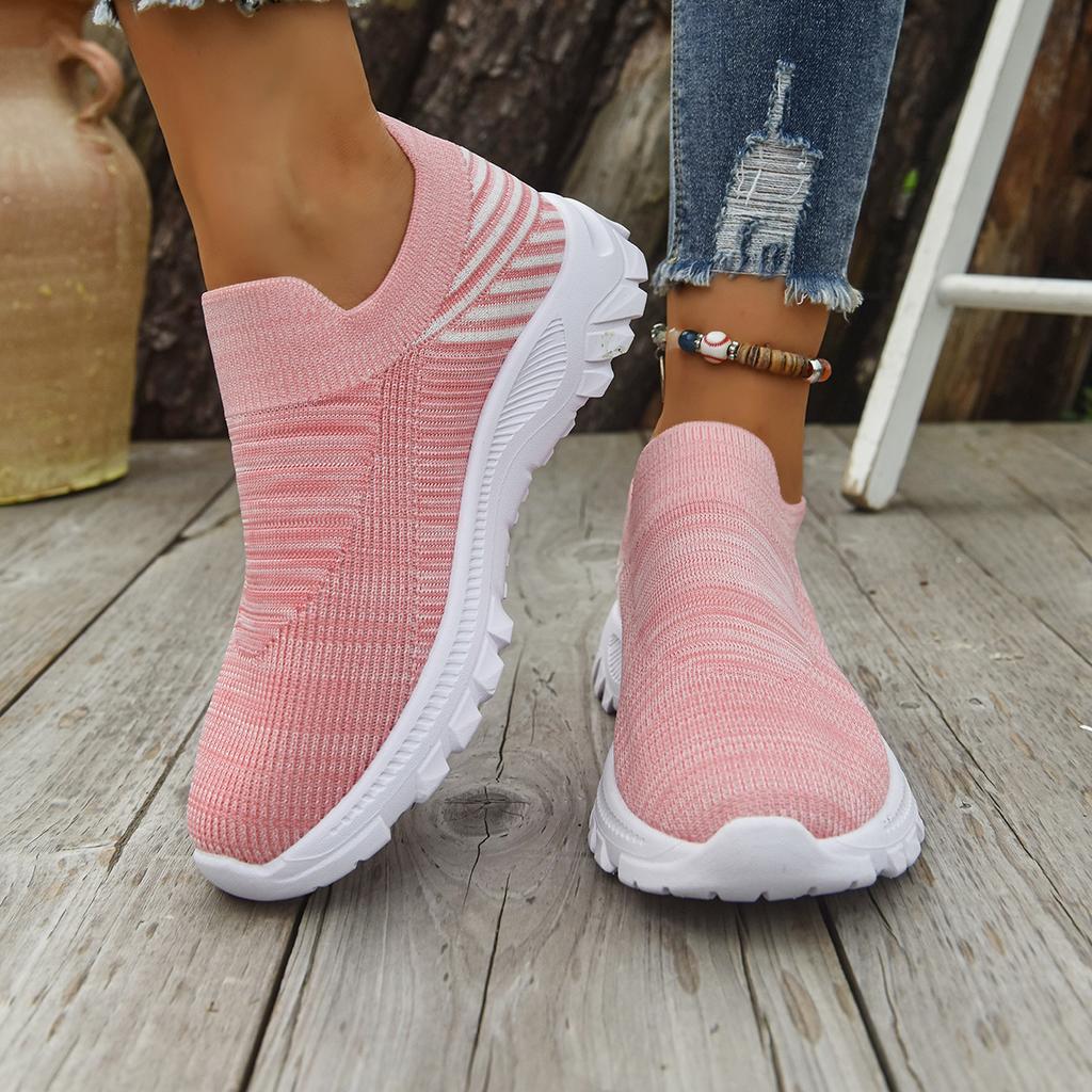 Fashion Women Retro Breathable Mesh Sneakers Retro Lightweight Retro Women Shoes Women Fashion Light Casual Shoes Slip-on Couple Shoes