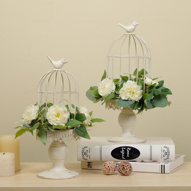 Simple Retro Metal Candle Holder Wrought Iron Bird Cage Ornaments Soft Decorations Romantic Candle Light Dinner Props