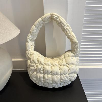 Damen-Tragetasche, plissierte Unterarmtasche, Schulter-Umhängetasche, kleine Tragetasche, gesteppte Wolkentasche, Winter-Puffer-Handtasche