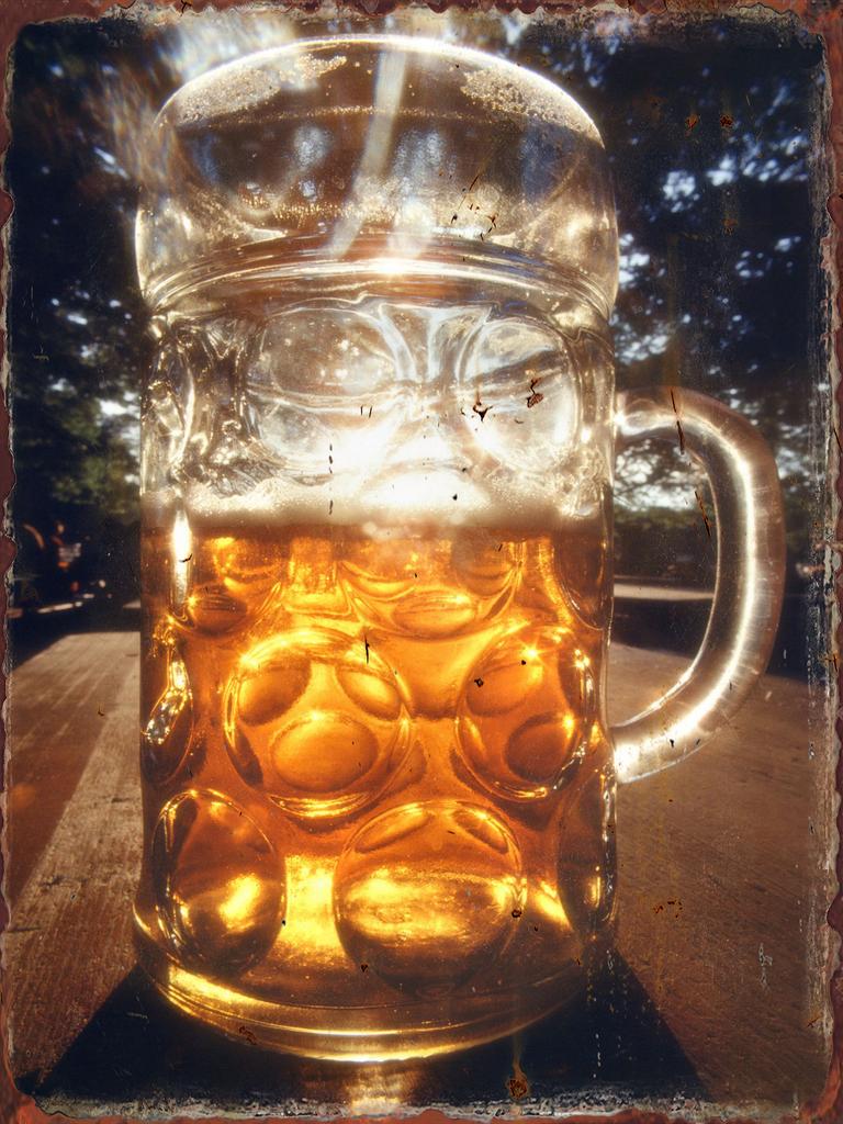 Beer HD Metal Tin Sign Party Music Bar Pub Club Wall Decor Art Background Plaque Vintage Pattern Home Kitchen Iron Plate Poster