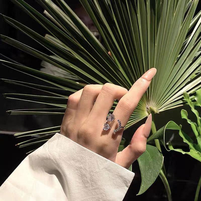 Trendy Smile Face Open Ring – Women s Niche Design, Japanese/Korean Light Luxury Jewelry Adjustable Open