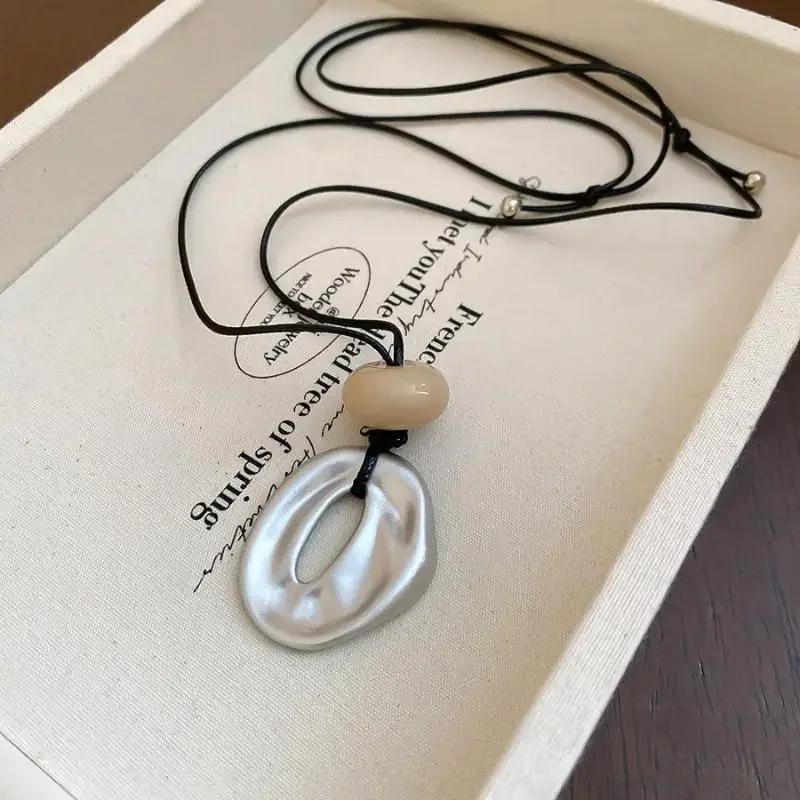 Korean Minimalist Geometric Pendant Long Necklace Women's Irregular Adjustable Versatile Fashion Accessories