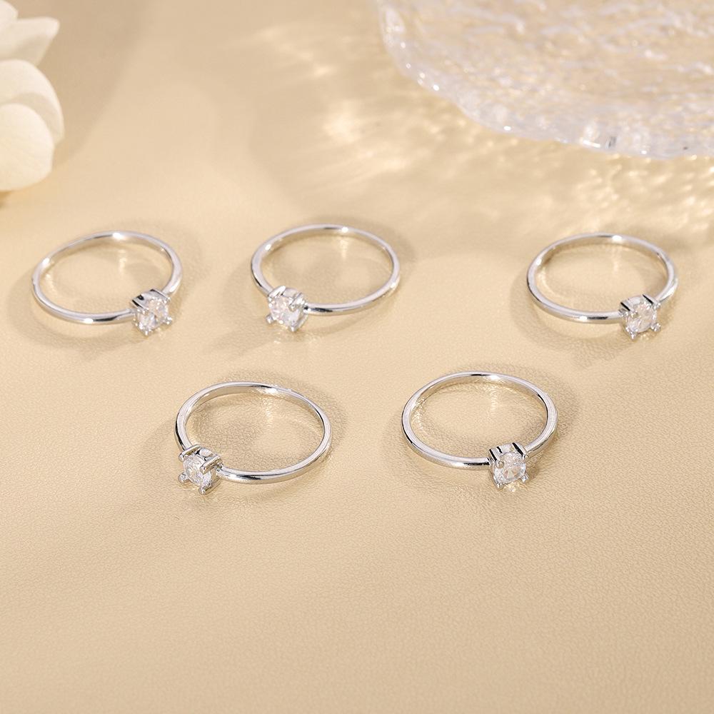 Fashionable Four-Prong Zircon Stacking Ring - Ultra-Fine Thin Band