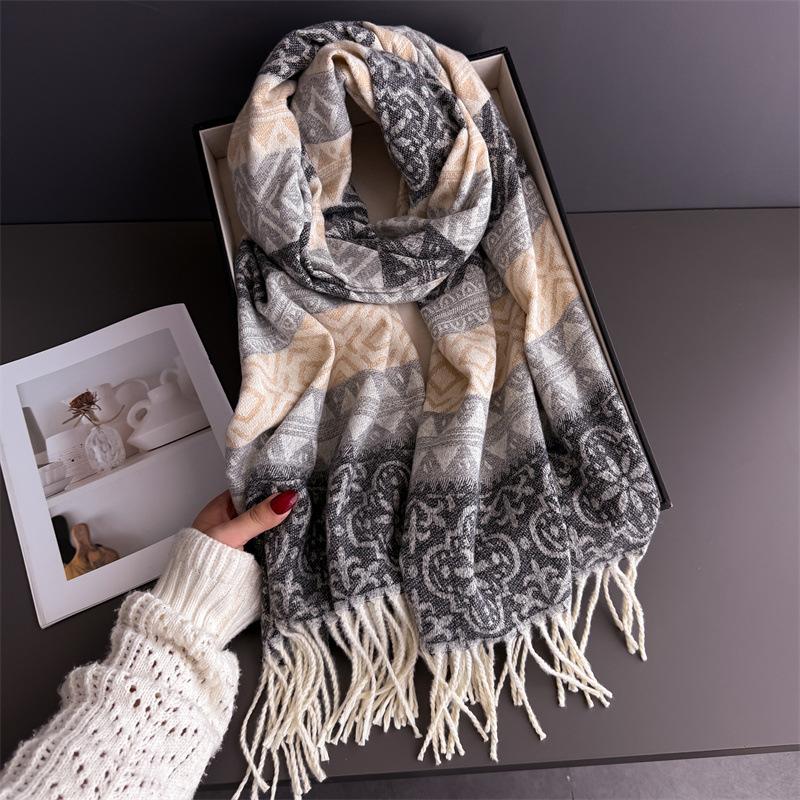 Luxury  Print Cashmere Scarf Women Warm Winter Pashmina Shawl Wrap Elegant Female Blanket Stoles Designer Ethnic Hijab