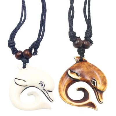 Anspruchsvolle Harz-Delfin-Halskette Verstellbare Länge Schlüsselbein-Kette Meeres-Tier-Anhänger Choker für Stilvolle Frauen