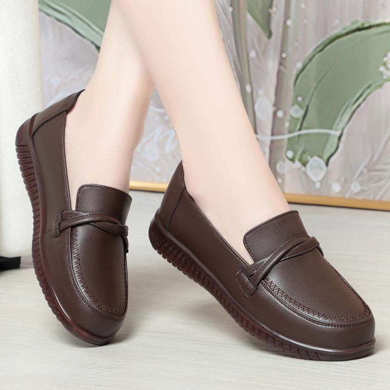 Fashion AIYUQI Female Flats Shoes Genuine Leather 2025 Spring New Round Head Women's Casual Shoes Large Size 41 42 Women's Mom Shoes