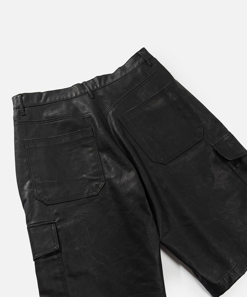 VASTIC Wide Cargo Coated Half Pants_Black