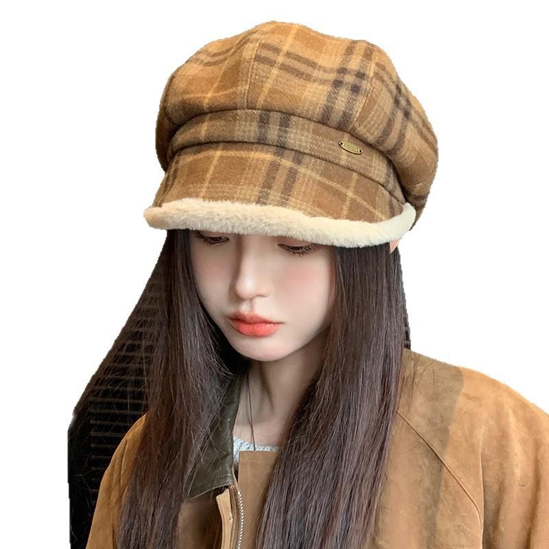 Autumn and Winter New Retro Plaid Plush Hat for Women Warm Octagonal Hat Versatile Face Showing Duck Tongue Beret