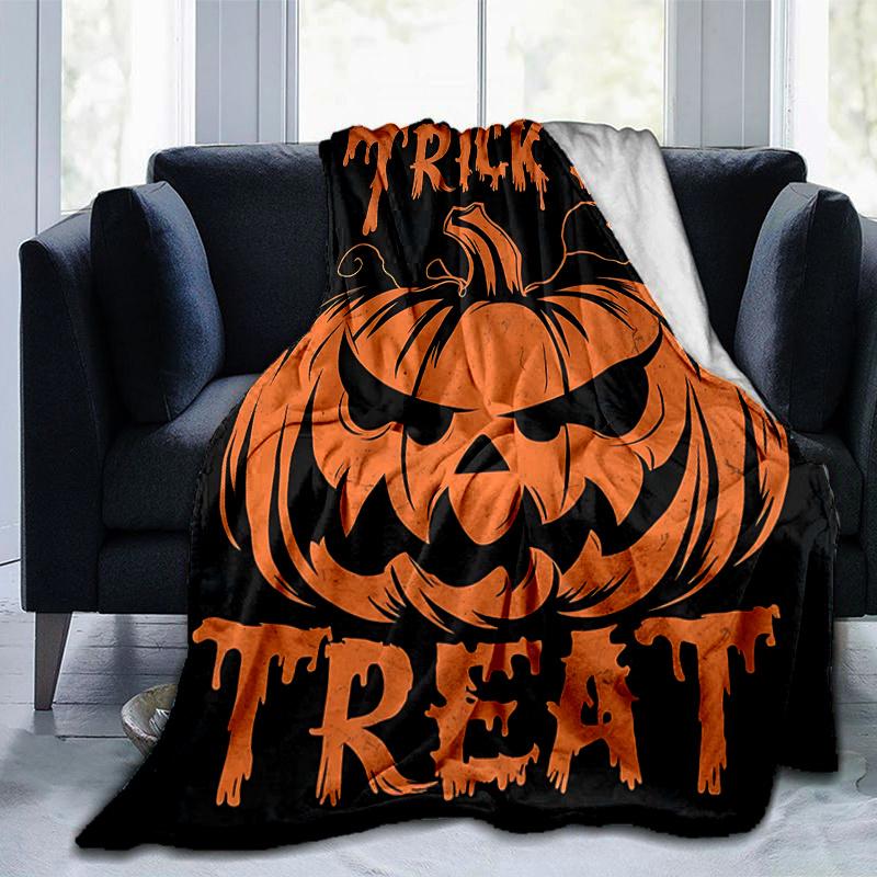 1pc Halloween Trick or Treat Blanket  Soft and Warm Home Decorative for All Seasons, Living Room, Travel, Camping, Car Blankets
