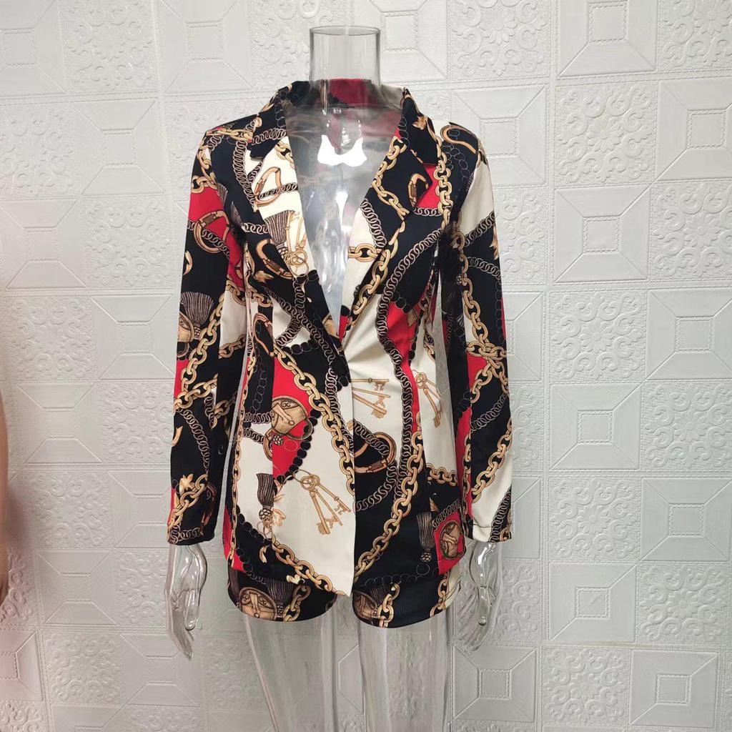 Women's Elegant Autumn/Winter Slim Two-Piece Suit: Short Pants & Top 2024